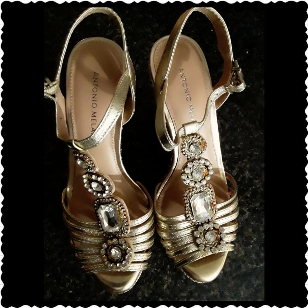 Antonio Melani Gold Leather wedge Sandal
